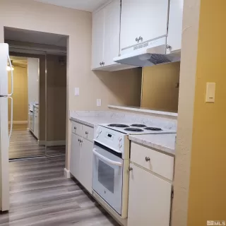 Photo #5: 240010337 Listing 