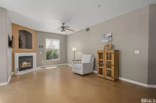 Photo #5: 240010355 Listing