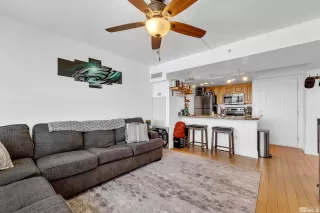 Photo #3: 240010369 Listing