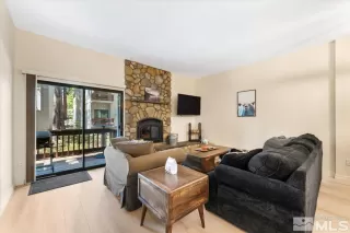 Photo #3: 240010382 Listing