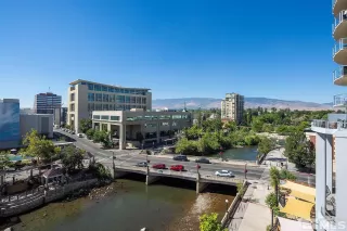 Photo #4: 240010459 Listing