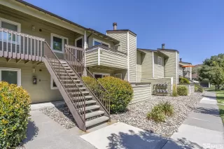 Photo #1: 240010483 Listing