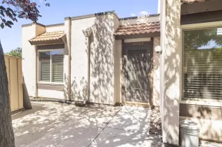 Photo #4: 240010528 Listing