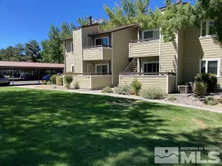 Photo #1: 240010563 Listing