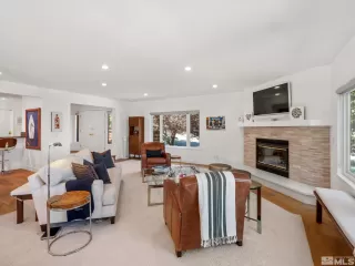 Photo #2: 240010601 Listing 