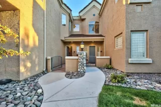 Photo #6: 240010609 Listing