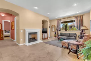 Photo #3: 240010643 Listing 