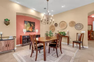 Photo #4: 240010643 Listing 