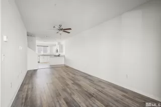 Photo #5: 240010669 Listing