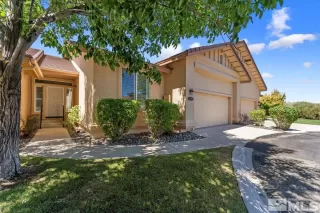 Photo #1: 240010672 Listing