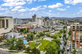 Photo #2: 240010699 Listing 