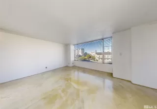 Photo #3: 240010699 Listing 