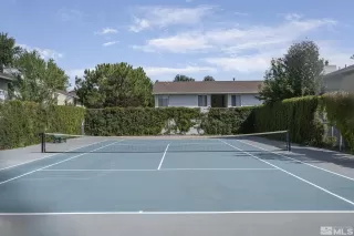 Photo #3: 240010725 Listing