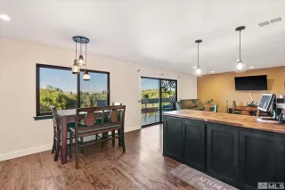 Photo #3: 240010807 Listing 