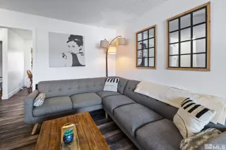 Photo #5: 240010837 Listing