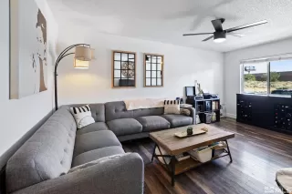 Photo #6: 240010837 Listing