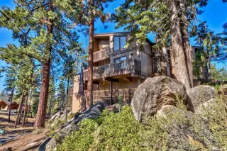 Photo #1: 240010978 Listing 