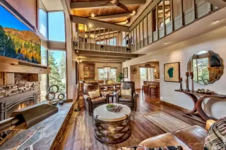 Photo #2: 240010978 Listing 