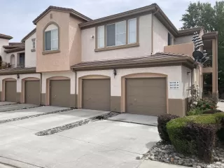 Photo #1: 240010979 Listing