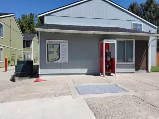 Photo #3: 240011025 Listing 