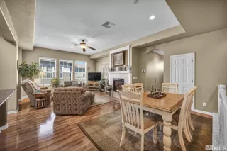 Photo #6: 240011086 Listing