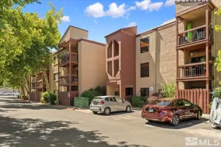 Photo #2: 240011137 Listing 