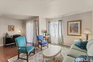 Photo #5: 240011137 Listing 