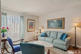 Photo #6: 240011137 Listing 