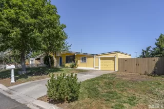 Photo #1: 240011142 Listing