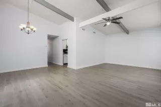 Photo #2: 240011142 Listing