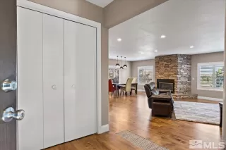 Photo #5: 240011155 Listing 