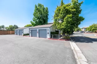 Photo #3: 240011180 Listing