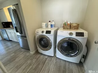 Photo #6: 240011238 Listing