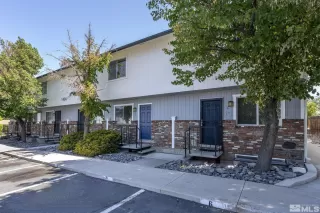 Photo #1: 240011259 Listing