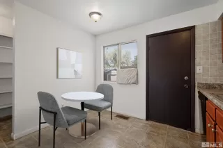 Photo #6: 240011259 Listing