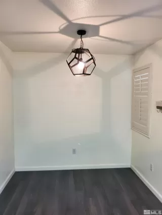 Photo #4: 240011644 Listing