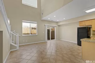 Photo #1: 240011666 Listing 