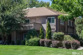 Photo #2: 240011810 Listing