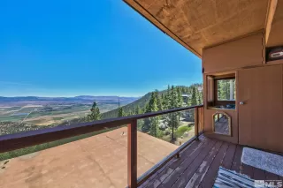 Photo #4: 240011959 Listing