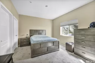 Photo #5: 240012023 Listing