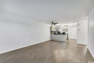 Photo #6: 240012194 Listing 