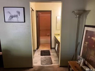 Photo #6: 240012323 Listing