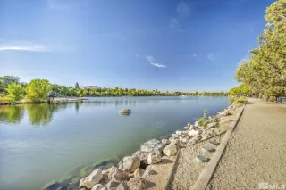 Photo #2: 240012438 Listing 