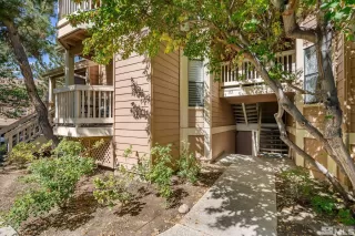 Photo #1: 240012568 Listing