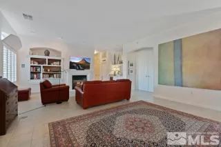 Photo #4: 240012571 Listing 