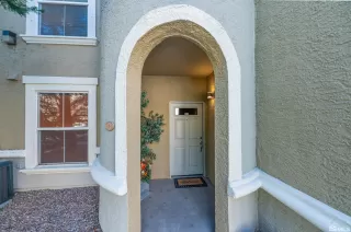 Photo #4: 240012817 Listing