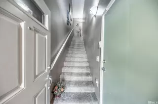 Photo #5: 240012817 Listing