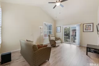 Photo #6: 240012993 Listing