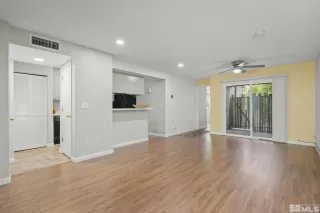 Photo #5: 240013179 Listing 