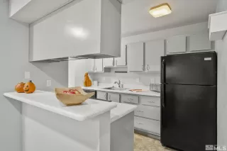 Photo #6: 240013179 Listing 